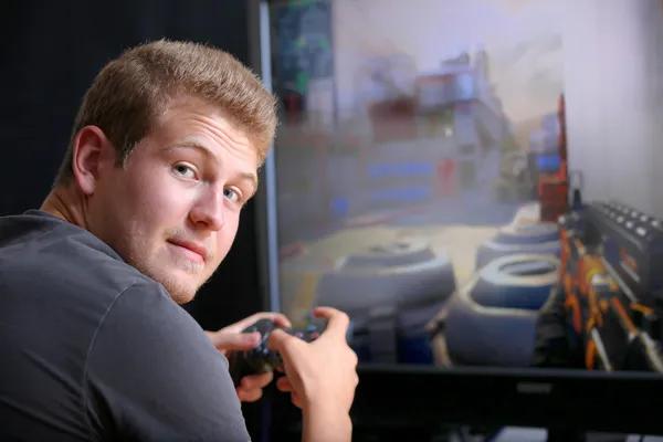 Level Up Your Aim Control with HypeX No Recoil Tools